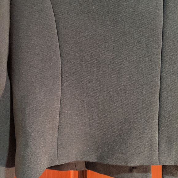 L'AGENCE Jen Crop Blazer Size 12 - Picture 10 of 13